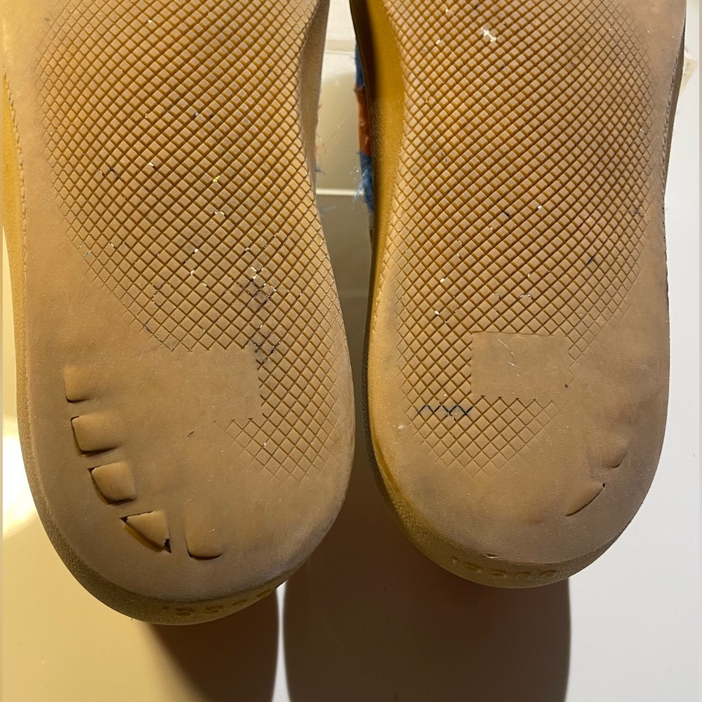 Gucci Men's snearkers sz 10 please see the pictures - Picture 11 of 16